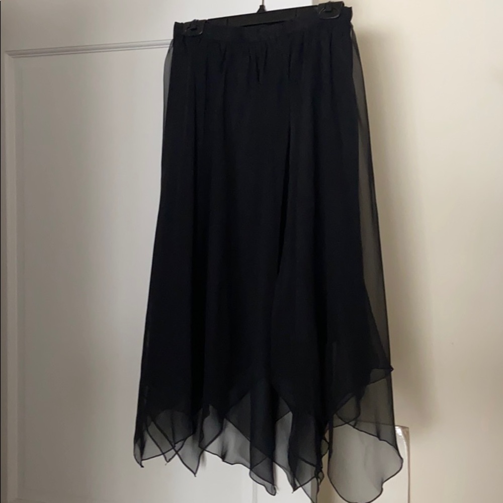 Chiffon black skirt
